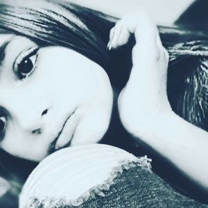 Meet your Posher, Adriana